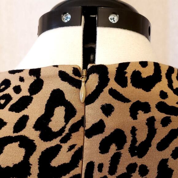 Chico's Cheetah Print Mock Neck Midi Shift Stretch Dress | Size 3 (16/18) | NWT - Picture 7 of 10